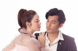 Lý Nhã Kỳ trẻ trung xinh đẹp, 'tình bể bình' bên Liên Bỉnh Phát