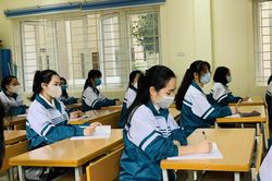 Học sinh từ lớp 7 đến lớp 12 đi học trực tiếp từ ngày 8/2