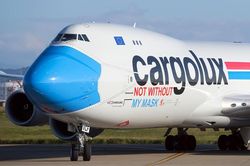 Kinh ngạc người đàn ông sống sót sau 11 giờ bám càng máy bay từ Nam Phi đi Hà Lan