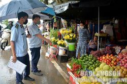 Thị trấn Hữu Lũng: Hiệu quả xử lý vi phạm hành lang an toàn giao thôngTin khácPhim tài liệu 'Lạng Sơn - 190 năm xây dựng và phát triển' được giới thiệu rộng rãi trên các trang thông tin điện tửĐảm bảo vận tải hành khách an toàn, thông suốt dịp Tết Nguyên 