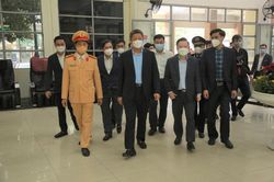 Phục vụ tốt nhất người dân đi lại trong dịp Tết Nguyên đán