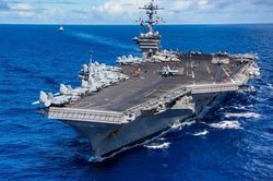 Mỹ cố trục vớt xác tiêm kích F-35C trước khi Trung Quốc đoạt lấy