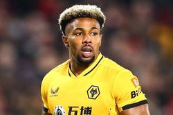 Adama Traore sắp trở lại Barca