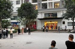 Liên tiếp hai nạn nhân tử vong do rơi từ tầng cao chung cư ở Hà Nội