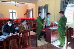 Bắt tạm giam 'ma men' vô cớ chém em dâu