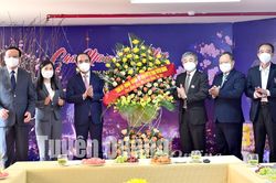 Đồng chí Bí thư Tỉnh ủy Chẩu Văn Lâm chúc Tết Đài PT-TH tỉnh
