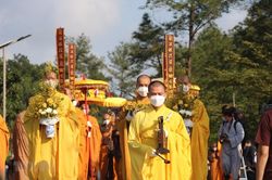 Hình ảnh lễ trà tỳ Thiền sư Thích Nhất Hạnh tại thành phố Huế