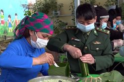 Xuân về trên biên giới