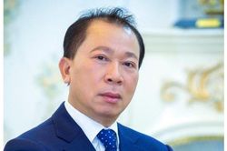 Bất khuất Việt Nam