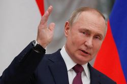 Tổng thống Putin nêu lý do tiềm tàng xảy chiến tranh Nga – NATO