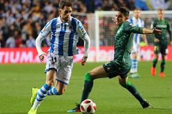 Soi kèo nhà cái Sociedad vs Betis. Nhận định, dự đoán bóng đá cúp Nhà vua (2h00, 4/2)