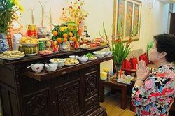 Mùng 3, mùng 4 Tết cúng đưa ông bà: Mâm cúng, văn khấn và những điều cần biết
