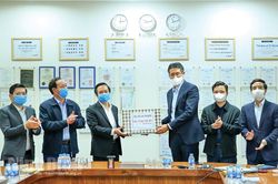 Sản xuất công nghiệp: Những gam màu sáng