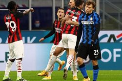 Soi kèo nhà cái Inter vs Milan. Nhận định, dự đoán bóng đá Serie A (00h00, 6/2)
