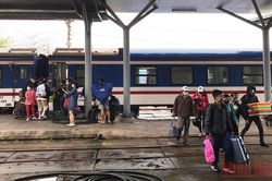 Người dân trở lại Đà Nẵng ngày mùng 5 Tết