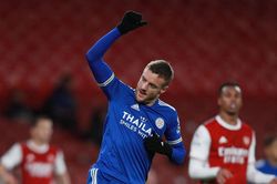 Soi kèo nhà cái Nottingham Forest vs Leicester. Nhận định, dự đoán bóng đá Anh (23h00, 6/2)