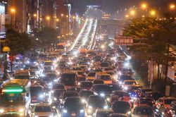 Nhịp sống của người Hà Nội sau kỳ nghỉ Tết Nguyên đán