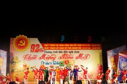 Đón xuân với nhiều hoạt động văn hóa, nghệ thuật