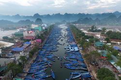 Hà Nội: Chùa Hương mở cửa lại từ ngày 16/2