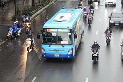 Hà Nội: Hơn 1,5 triệu lượt hành khách đi xe buýt dịp Tết đảm bảo an toàn