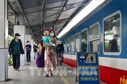 Từ 14-2, đường sắt sẽ giảm 1 đôi tàu chạy tuyến Bắc - Nam