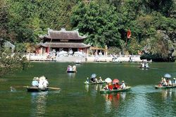 Hà Nội đồng ý cho mở cửa trở lại chùa Hương