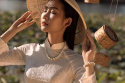 Á khôi Đại học Huế gây thương nhớ vì nhan sắc quá đỗi xinh đẹp