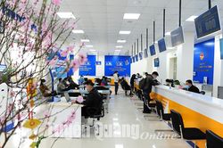 Giải quyết thủ tục hành chính ngày đầu năm