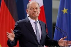 Thủ tướng Đức nhắc nhở Nga, Anh tung luật mới tiện bề hành động với Moscow