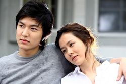 Hai 'người yêu cũ' của Lee Min Ho lần lượt tổ chức đám cưới đầu năm 2022, Knet xôn xao: Đến lượt anh rồi!