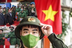 Ấn tượng hình ảnh gặp gỡ động viên thanh niên Thủ đô tình nguyện nhập ngũ năm 2022
