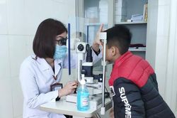 Phòng ngừa bệnh viêm kết mạc mùa xuân