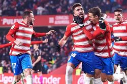 Soi kèo nhà cái Sociedad vs Granada. Nhận định, dự đoán bóng đá La Liga (00h30, 14/2)