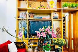 Hé lộ không gian sống của MC Thảo Vân với con trai 17 tuổi