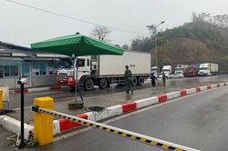 Doanh nghiệp cần cân nhắc kỹ trước khi đưa hàng hóa đến các cửa khẩu Lạng Sơn