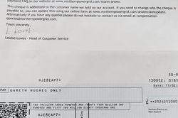Bị cúp điện vài ngày, được bồi thường hơn 2.000 tỷ bảng Anh!