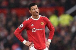 Huyền thoại MU: Ronaldo là tấm gương xấu ở sân Old Trafford