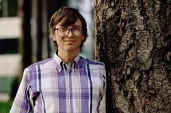 Bill Gates tiếc nuối điều gì về thời sinh viên Harvard?