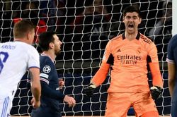 Courtois nói về việc cản thành công quả đá penalty của Messi