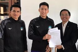 Kiatisuk bổ sung 10 cầu thủ cho HAGL
