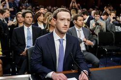 Facebook vừa thua cuộc trong trận chiến 10 năm