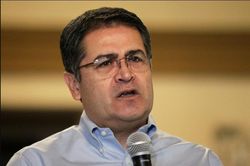 Cựu Tổng thống Honduras Hernandez bị bắt sau khi Mỹ yêu cầu dẫn độ