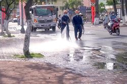 Chuyện những người âm thầm điểm tô đường phố