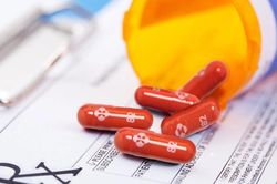 Cổ phiếu dược bứt phá, VN-Index vẫn giảm điểm