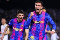 Barcelona 1-1 Napoli: Chơi hay, Barca vẫn bị cầm hòa đáng tiếc