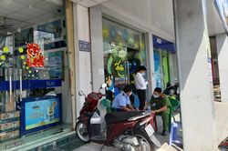 Bắt giữ đối tượng nghi cướp ngân hàng ở Tiền Giang