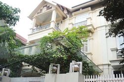 Ủy viên Bộ Chính trị, Bí thư Trung ương Đảng được thuê biệt thự công vụ 500m2