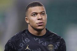 Mbappe ra điều kiện để gia hạn hợp đồng với PSG