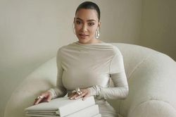 Kim Kardashian khoe căn biệt thự 60 triệu USD