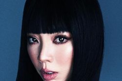 'Giật mình' với hình ảnh gợi cảm, quyến rũ khác lạ quá mức của 'chị Mười Ba' Thu Trang